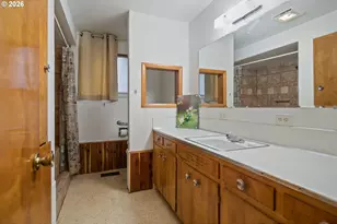 5291 10th St SE, Salem, OR 97306 - Photo 9