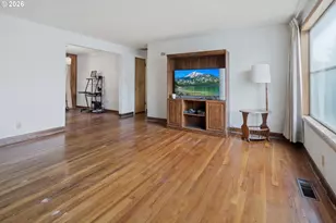 5291 10th St SE, Salem, OR 97306 - Photo 5