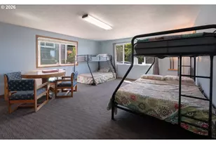 645 SE 4th St, Newport, OR 97365 - Photo 15