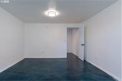 645 SE 4th St, Newport, OR 97365 - Photo 31