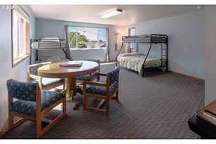 645 SE 4th St, Newport, OR 97365 - Photo 13