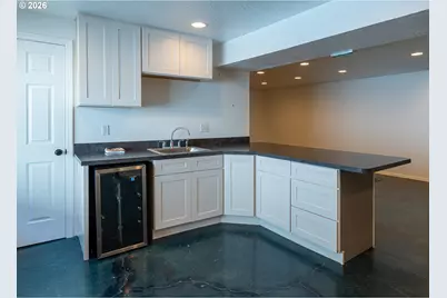 645 SE 4th St, Newport, OR 97365 - Photo 35