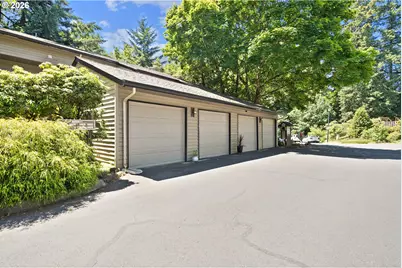 14822 SW 109th Ave, Portland, OR 97224 - Photo 27