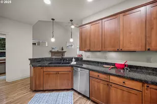 7109 NE 57th St, Vancouver, WA 98661 - Photo 7