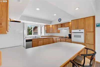 638 NE 55th St, Newport, OR 97365 - Photo 13