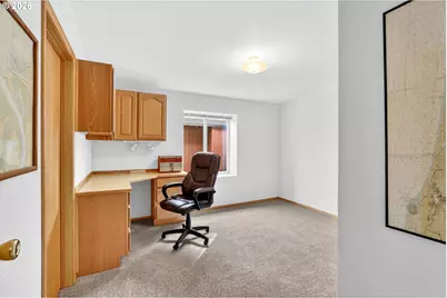 638 NE 55th St, Newport, OR 97365 - Photo 17