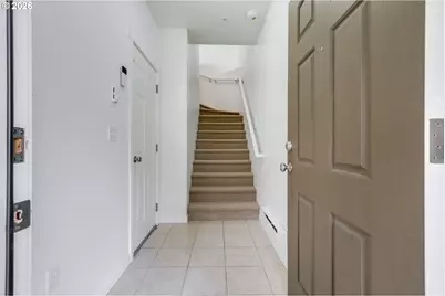 10857 SW Canterbury Ln #202, Tigard, OR 97224 - Photo 3