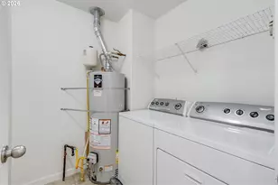 10857 SW Canterbury Ln, Tigard, OR 97224 - Photo 21