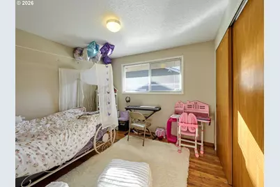 4615 SE Roethe Rd, Milwaukie, OR 97267 - Photo 15