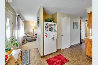 4615 SE Roethe Rd, Milwaukie, OR 97267 - Photo 11