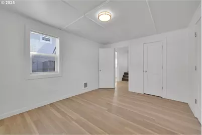 455 S 38th St, Springfield, OR 97478 - Photo 27