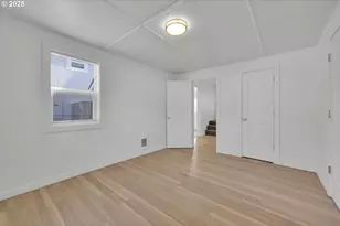 455 S 38th St, Springfield, OR 97478 - Photo 27