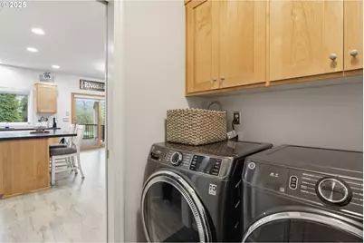 40971 Deerhorn Rd, Springfield, OR 97478 - Photo 11