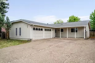 3648 Plumtree Dr, Eugene, OR 97402 - Photo 1