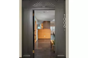 2323 SW Park Pl, Portland, OR 97205 - Photo 33