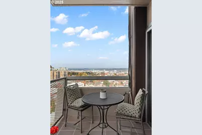 2323 SW Park Pl #1006, Portland, OR 97205 - Photo 41