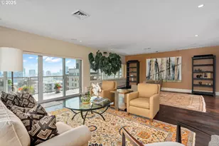 2323 SW Park Pl, Portland, OR 97205 - Photo 11