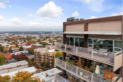 2323 SW Park Pl #1006, Portland, OR 97205 - Photo 47