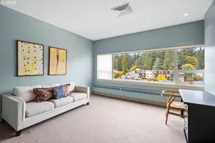 2323 SW Park Pl, Portland, OR 97205 - Photo 33