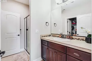 10703 NW Glenmore Way, Portland, OR 97229 - Photo 13