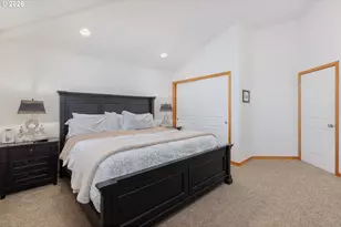 910 NW Oceania Dr, Waldport, OR 97394 - Photo 11