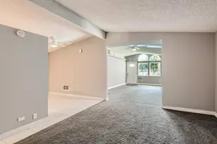 6402 SE 57th Ave, Portland, OR 97206 - Photo 11