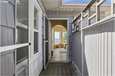 6807 Corregidor Rd, Vancouver, WA 98664 - Photo 27