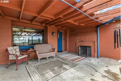 24 NE Mount Hebron Dr, Pendleton, OR 97801 - Photo 5