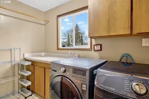 14530 NE Knott Ct, Portland, OR 97230 - Photo 29