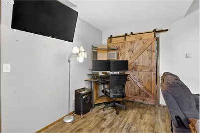 14530 NE Knott Ct, Portland, OR 97230 - Photo 27