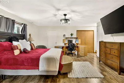 14530 NE Knott Ct, Portland, OR 97230 - Photo 17