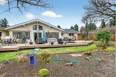 14530 NE Knott Ct, Portland, OR 97230 - Photo 43