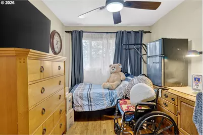 14530 NE Knott Ct, Portland, OR 97230 - Photo 37