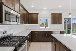 4465 NE Bounty Pl, Albany, OR 97322 - Photo 15