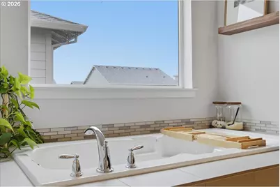 4465 NE Bounty Pl, Albany, OR 97322 - Photo 33