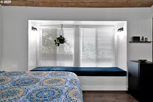 7025 Glacier Dr, Springfield, OR 97478 - Photo 25