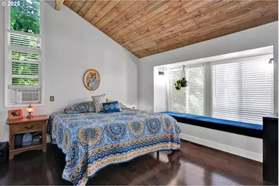 7025 Glacier Dr, Springfield, OR 97478 - Photo 23