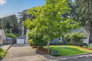 17521 Hill Way, Lake Oswego, OR 97035 - Photo 1