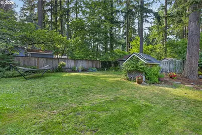 17521 Hill Way, Lake Oswego, OR 97035 - Photo 31