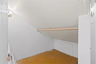 322 W C St, Rainier, OR 97048 - Photo 25