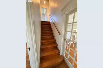 322 W C St, Rainier, OR 97048 - Photo 11
