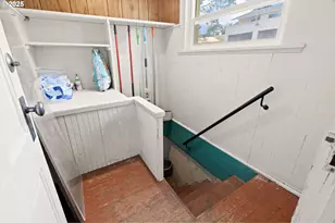 322 W C St, Rainier, OR 97048 - Photo 31