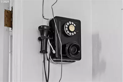 322 W C St, Rainier, OR 97048 - Photo 11