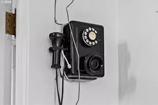 322 W C St, Rainier, OR 97048 - Photo 11