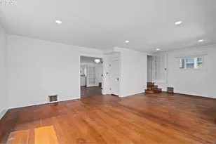 322 W C St, Rainier, OR 97048 - Photo 7