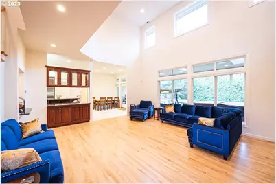 3338 Lakeside Dr, Eugene, OR 97401 - Photo 13