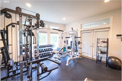 3338 Lakeside Dr, Eugene, OR 97401 - Photo 45