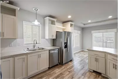 4601 S Pacific Hwy 56 #56, Phoenix, OR 97535 - Photo 17