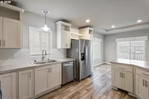 4601 S Pacific Hwy 56, Phoenix, OR 97535 - Photo 17