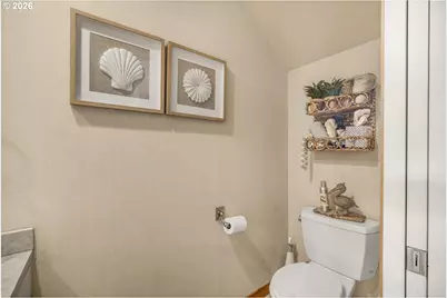 91 N Hayden Bay Dr, Portland, OR 97217 - Photo 17
